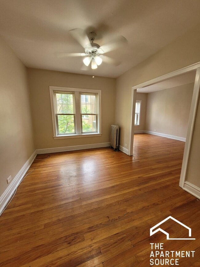 Photo - 916 Reba Pl Unit 1N