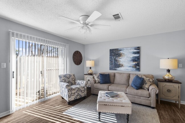 Inviting living spaces designed for comfort and style at Lakeland East Apartments in Flowood, MS. Managed by Highlands Vista Group.