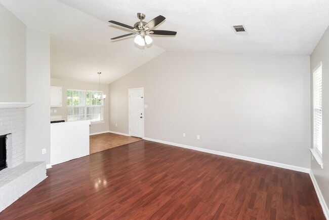 Photo - 5930 Garden Ridge Dr