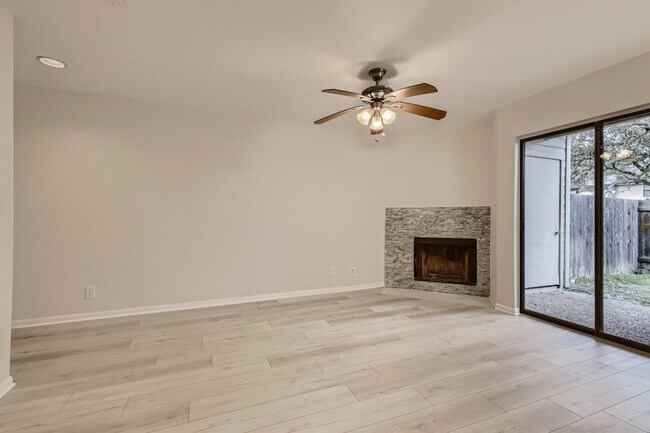 Photo - 9226 Jollyville Rd