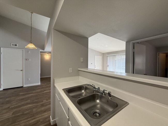 Photo - 7885 W Flamingo Rd