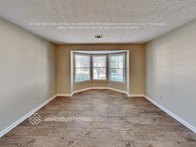 Photo - 1960 Wedgewood Dr