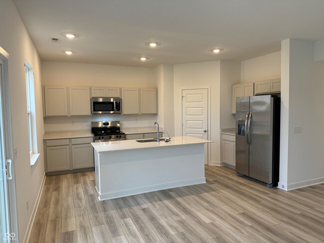 Photo - 18722 Walsh Wy