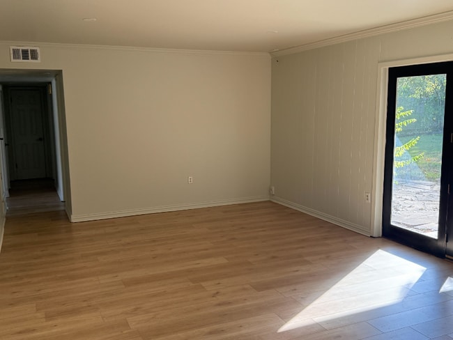 Photo - 5228 Rutland Ave