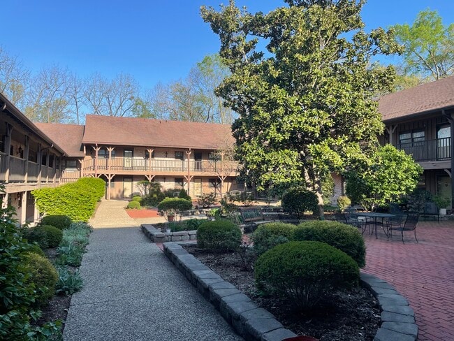 All utilities included! - 221 N Clifton Ave Unit #25