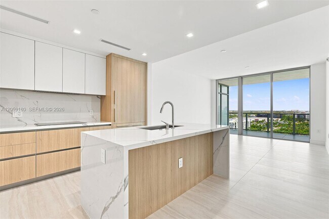 Photo - 2411 Laguna Cir Unit 1107