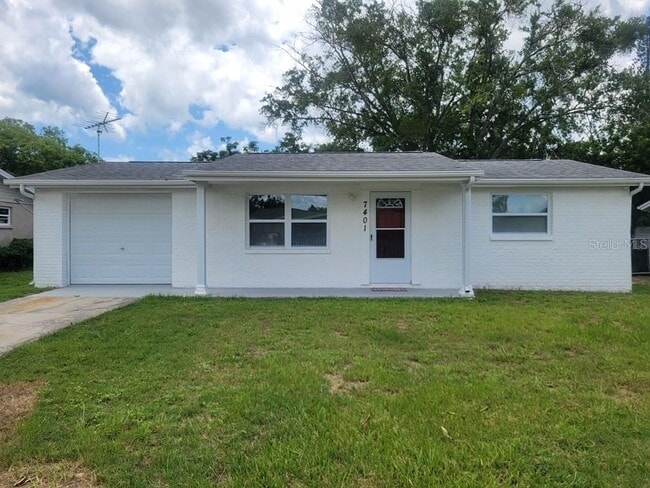 Photo - 7401 Potomac Dr House
