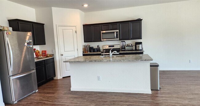 Photo - 19513 Cloudy Bay Dr