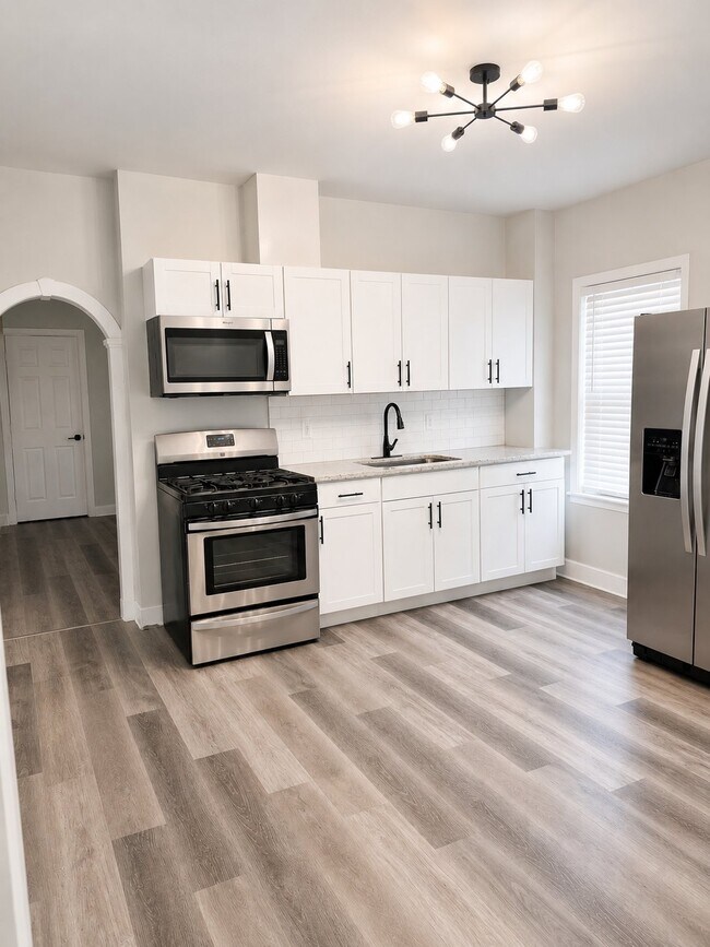 32 Benefit St Unit 1