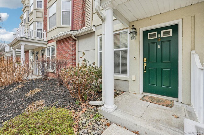 Photo - 10 Bridge Ln