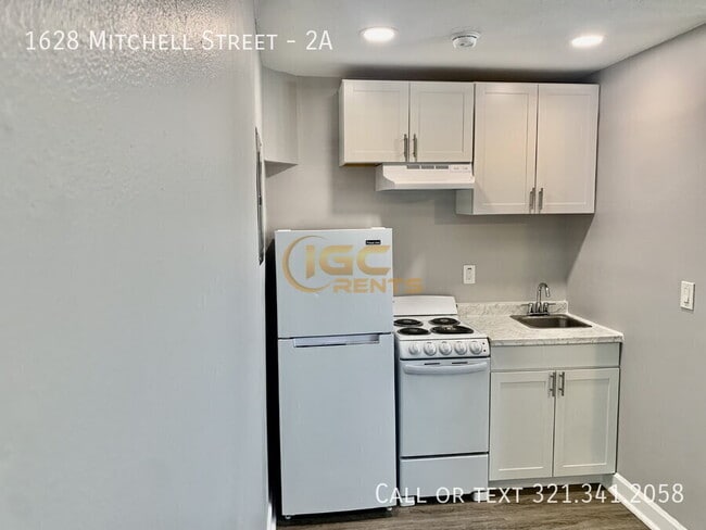 Photo - 1628 Mitchell St Unit 2A