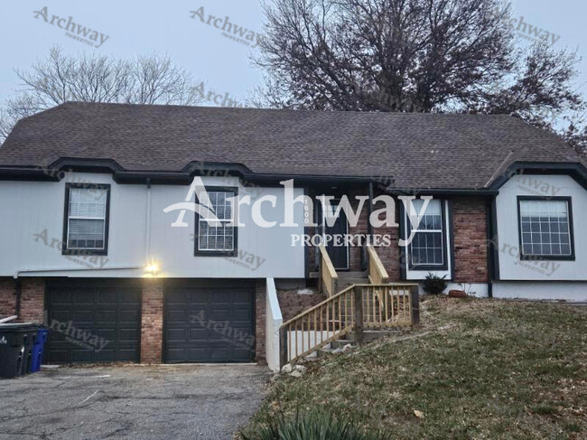 Photo - 1600 W Elm Terrace House