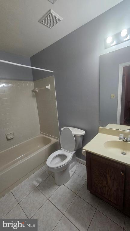 Photo - 12131 Salemtown Dr