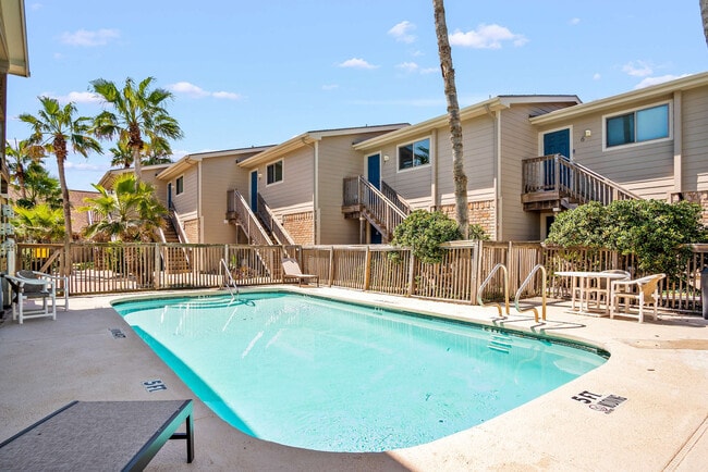 Photo - 15209 Leeward Dr Unit FL1-ID1075270P