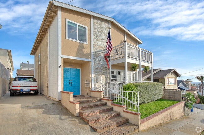 Building Photo - 940 2nd St Rental