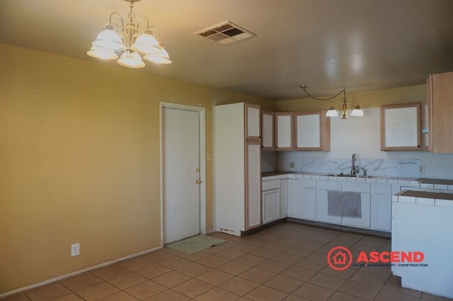 Photo - Beautiful 3-Bedroom Home