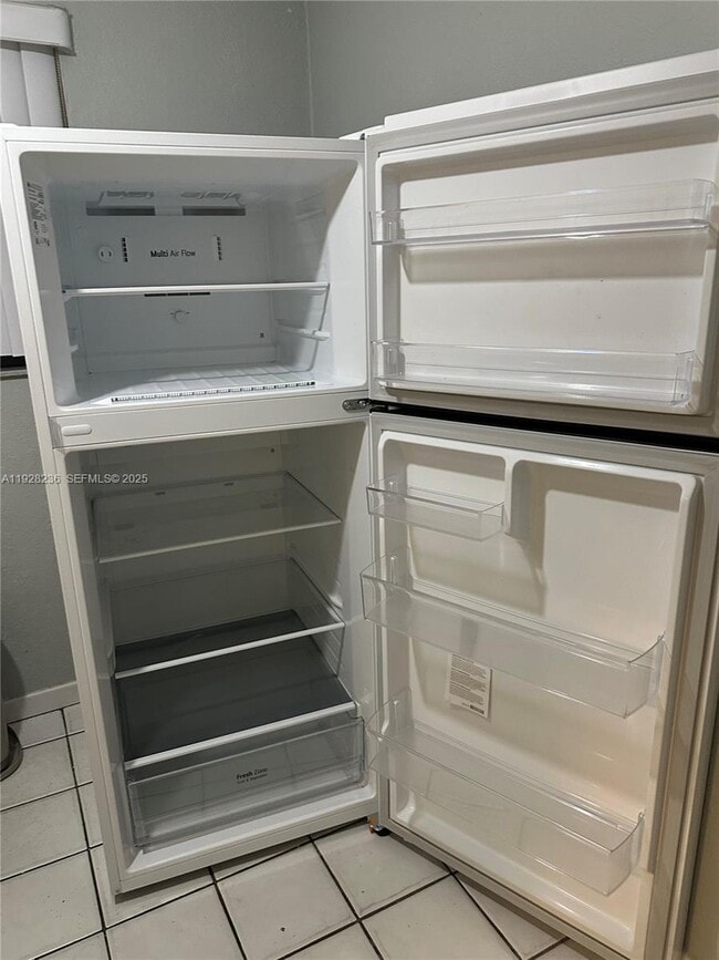 Photo - 85 W 55th St Unit EFFICI