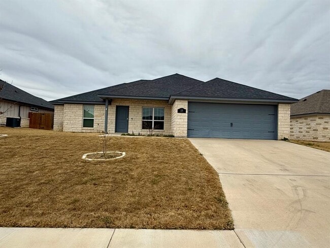 Building Photo - 128 Elmer Ave