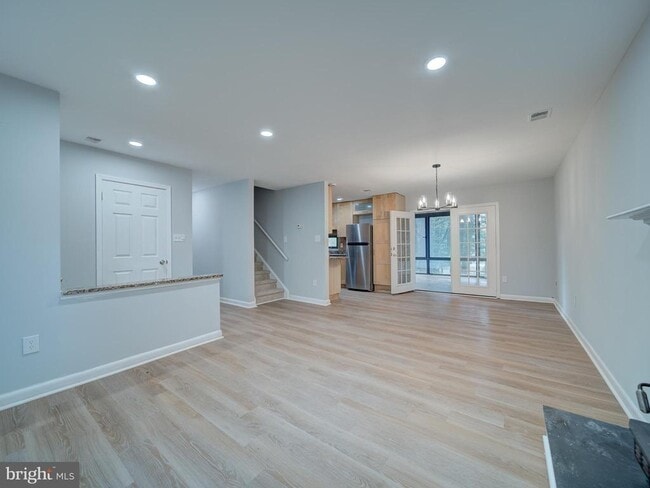 11301 Gatesborough Ln