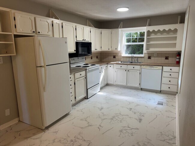 228 Baker St