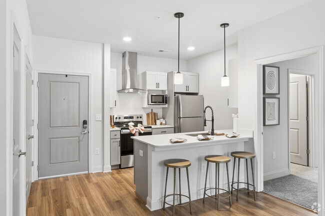 2BR, 2BA - 1,070SF - Kitchen