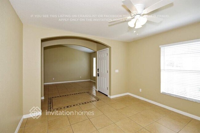 Photo - 643 Parakeet Ct