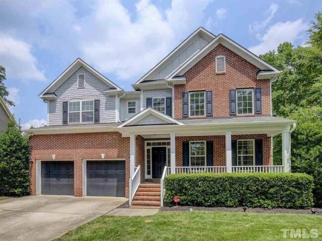 Vista frontal de la casa - 204 Few Cir