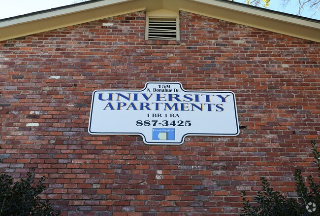 Photo - University Apartments