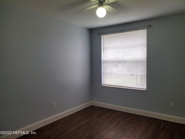 Photo - 1325 Solar Cir