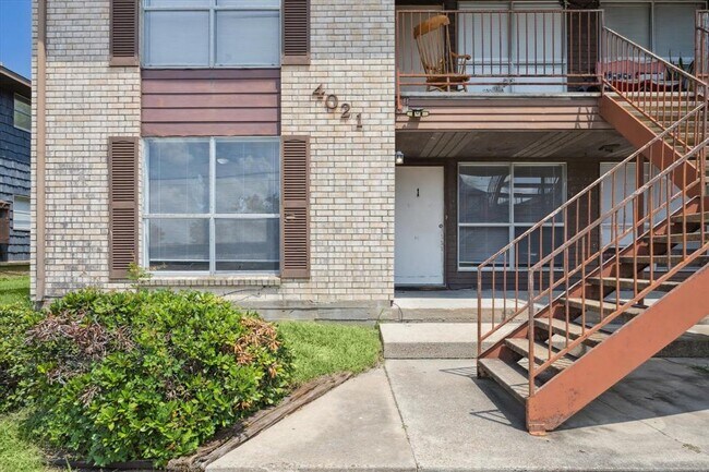 Photo - 4021 Briar Hollow Dr Apartment Unit 1