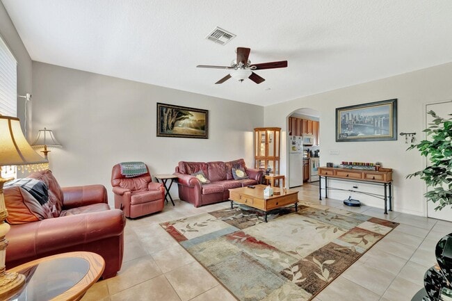 Photo - 2061 SE Glen Ridge Dr