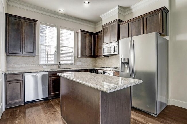 Photo - 9676 Knight Rd