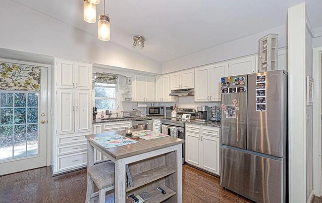 Photo - Beautiful and Remodeled Midtown Home!!!!!