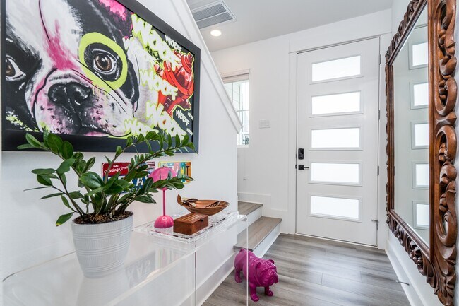 Photo - 8324 Springwood Cyn Ln