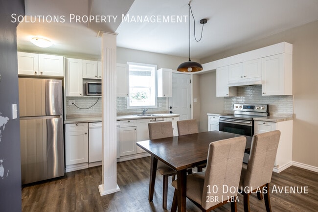 Photo - CHARMING UPDATED 2 BEDROOM HOUSE