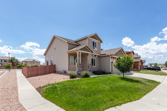 Photo - Spacious 5-Bedroom Home with Finished Basement!!!