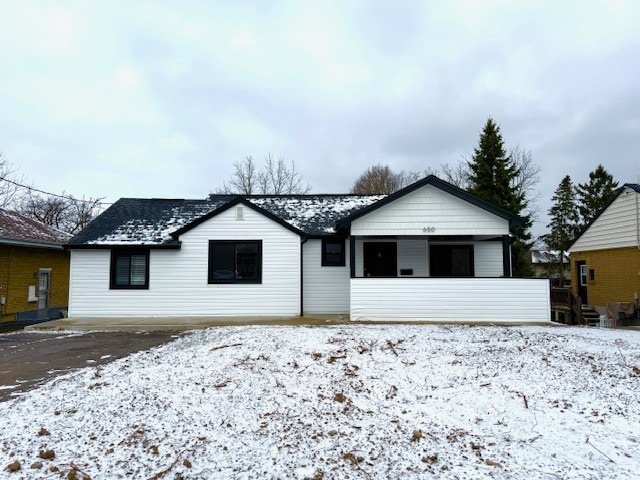 Building Photo - 650 Victoria St Unit Main Floor