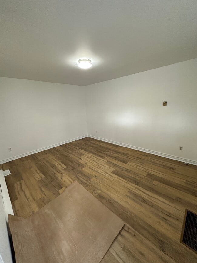 Photo - Mini Townhome 2 bed 1 Bath Unité 1