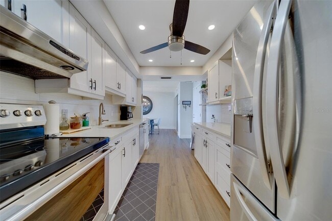 Photo - 255 Dolphin Point Unit 802