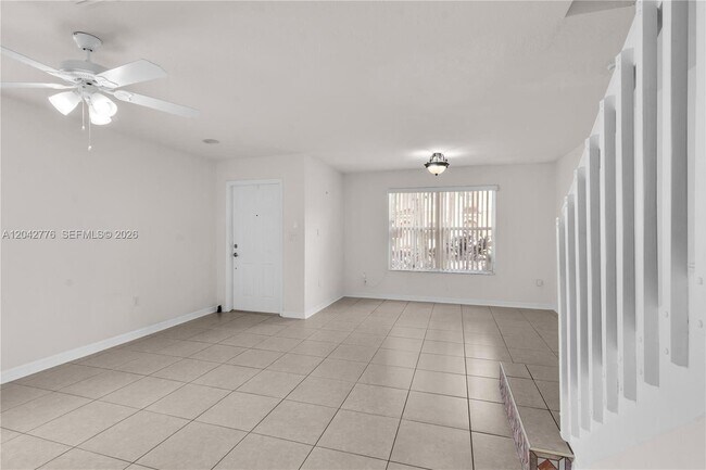 Photo - 12990 SW 30th Ct Unidad 150