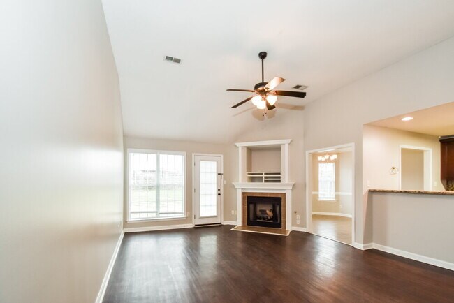 Photo - 11616 Leewood Dr