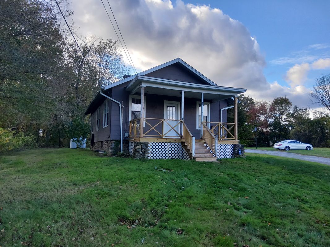 Photo - 431 Chestnut Hill Ave