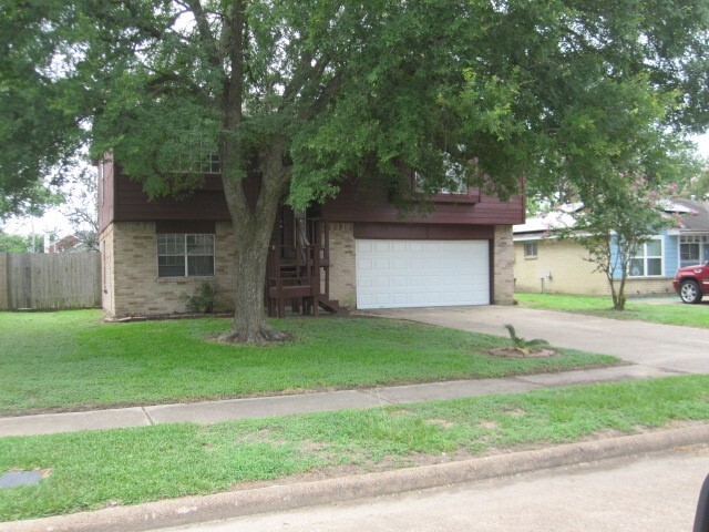 Building Photo - 18707 Bridoon Dr Rental
