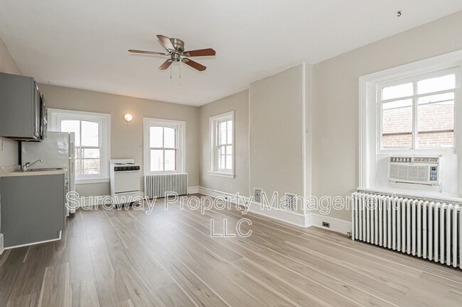 Photo - 212 E Broad St Unit 3