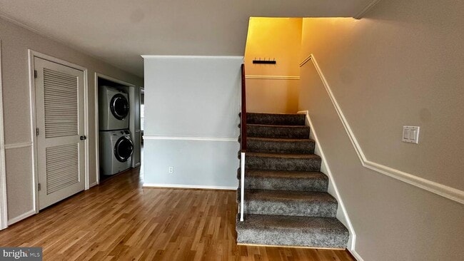 Building Photo - 12893 Grays Pointe Rd Unit 12893A