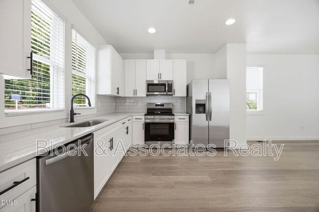 Photo - 2815 Wilcox Pl