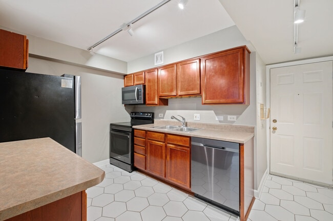 Photo - 5854 N Kenmore Ave Unit 2B