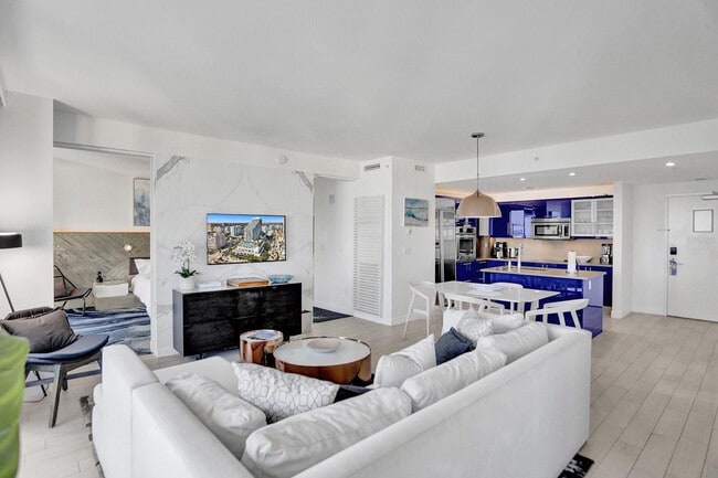 Photo - 3101 Bayshore Dr Unidad 1707