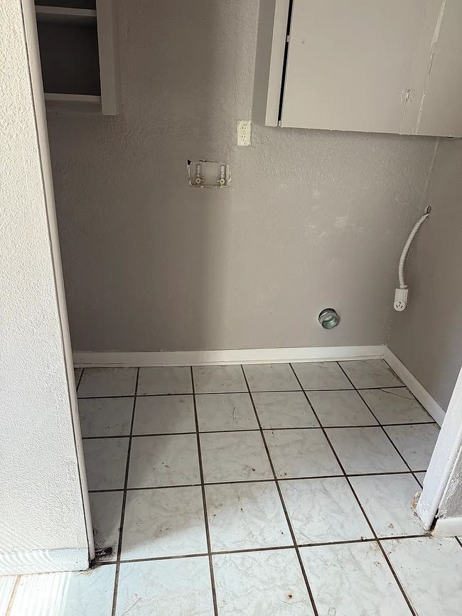 Photo - 3020 Barnett St