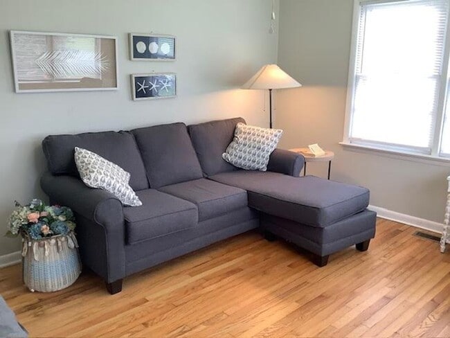 Photo - 69-B Russell Woods